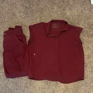 Figs Burgundy Scrub Ensemble